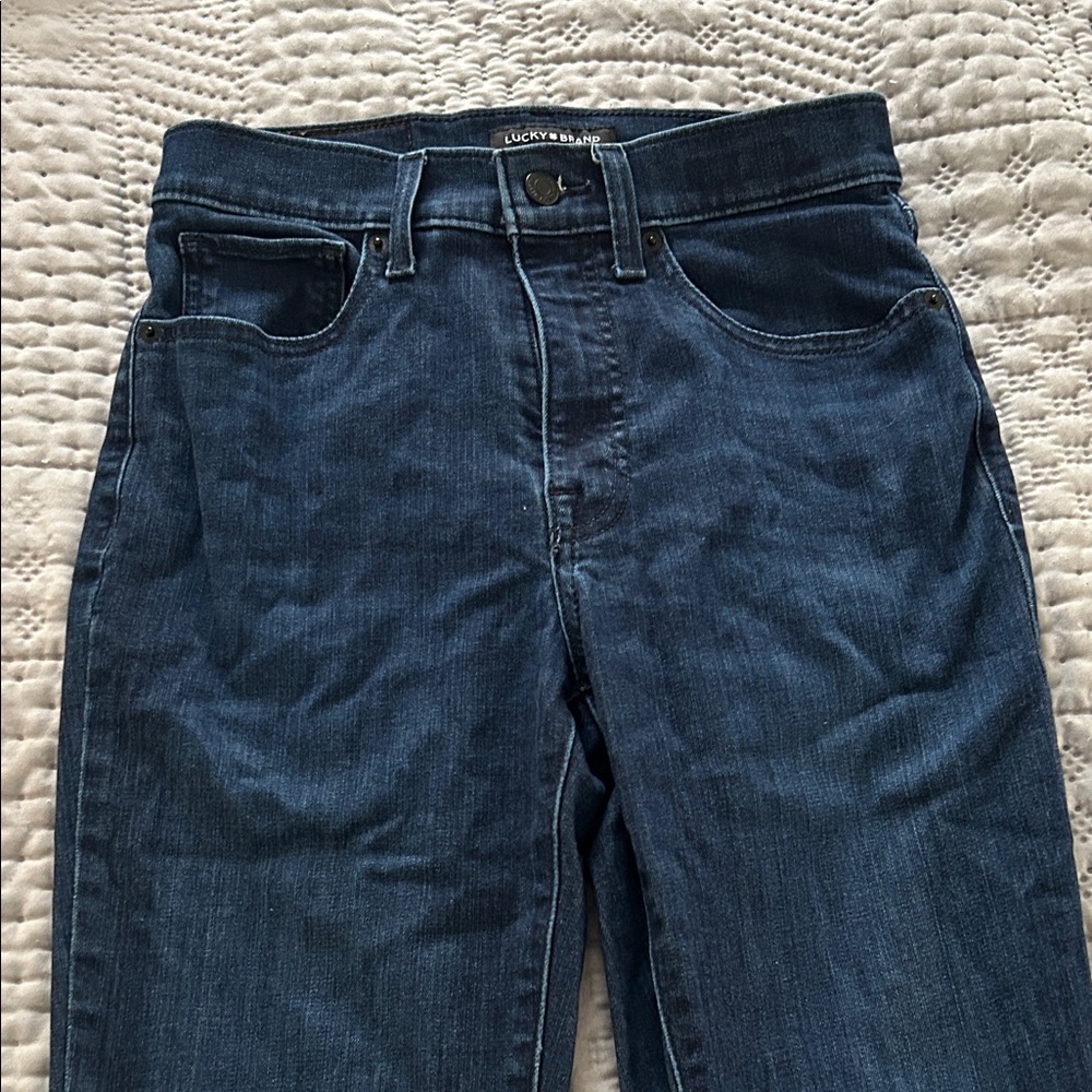 Lucky Brand women’s  Dark Blue bootcut Jeans